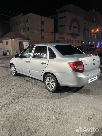 LADA Granta 1.6 МТ, 2015, 360 000 км