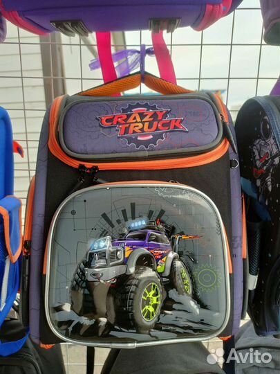 Рюкзак школьный