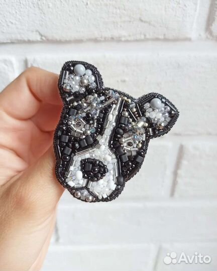 Брошь ручной работы