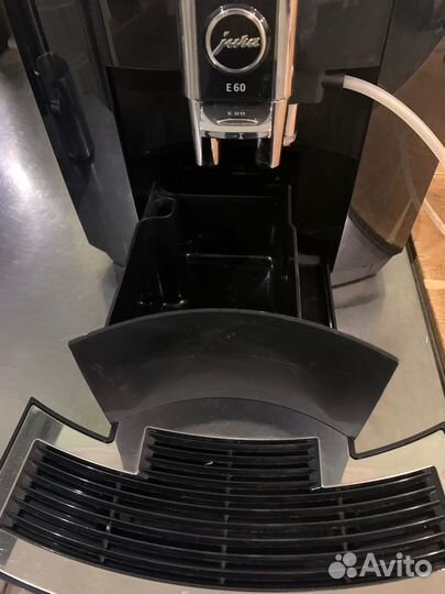 Кофемашина Jura E60 Piano black