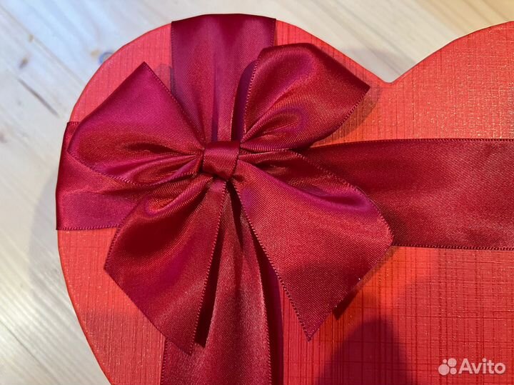 Коробка подарочная сердце