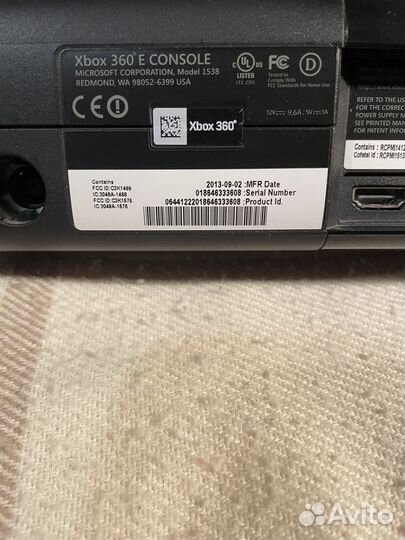 Xbox 360 e,250 gb+17 игр