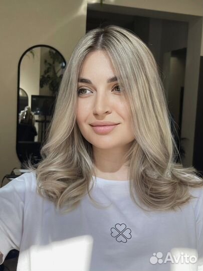 Окрашивание волос у колориста-парикмахера