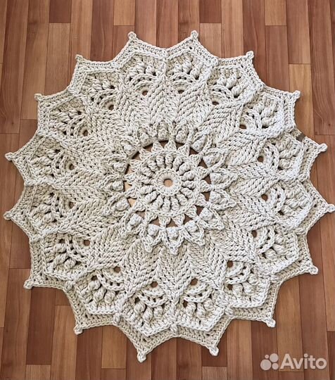 Ковер вязаный ручная работа