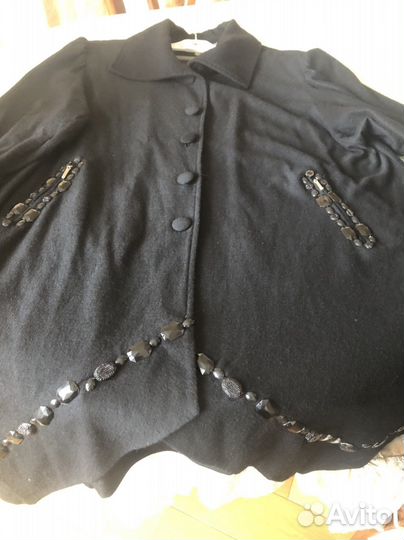 Легкое пальто