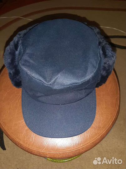 Шапка форменная зимняя с козырьком