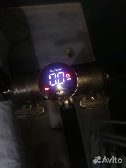 Самокат взрослый электрический бу