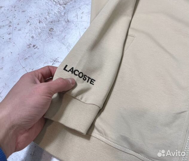 Спортивные костюмы Lacoste
