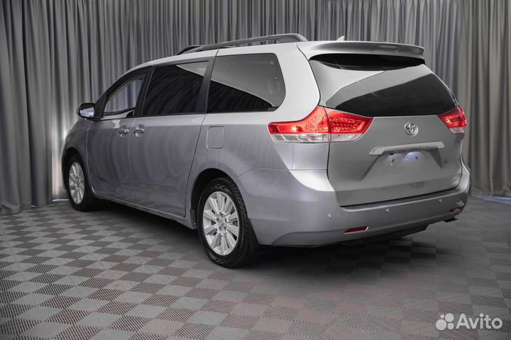 Toyota Sienna 3.5 AT, 2011, 181 405 км