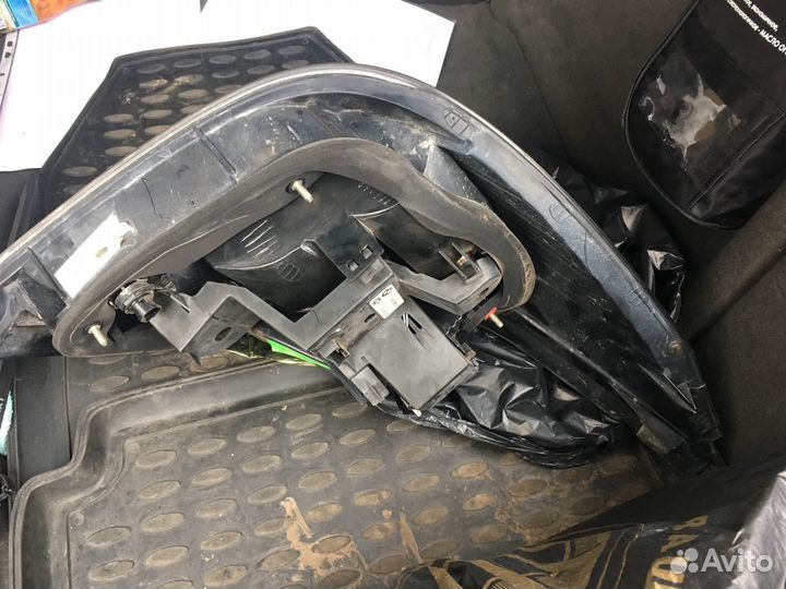 Задний белый фонарь BMW E60