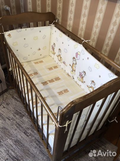 Кроватка для новорожденных
