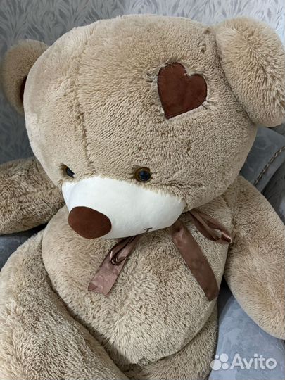 Плюшевый медведь
