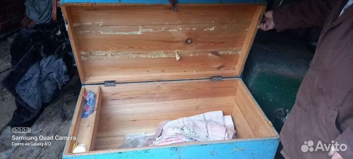 Сундук деревянный