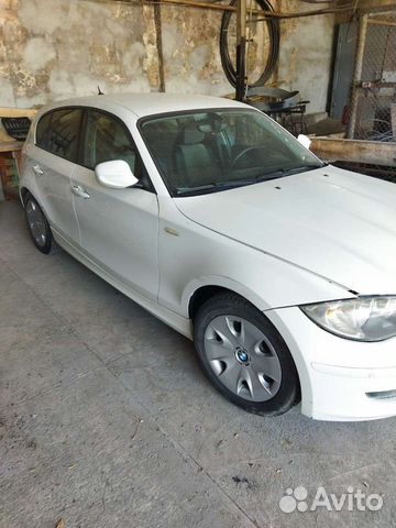 BMW 1 серия 1.6 AT, 2011, битый, 98 000 км объявление продам