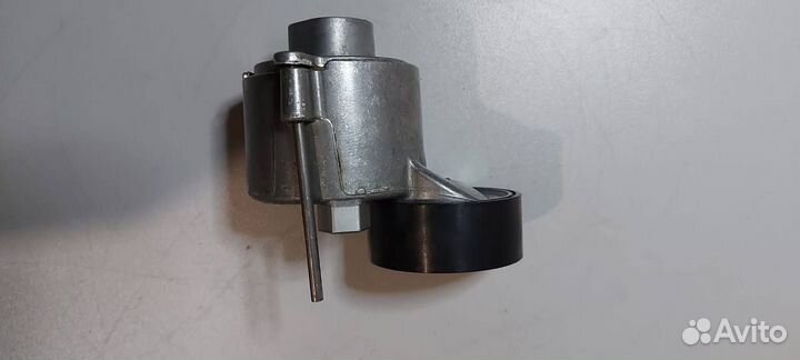 Натяжитель ремня генератора VAG 04L145299B