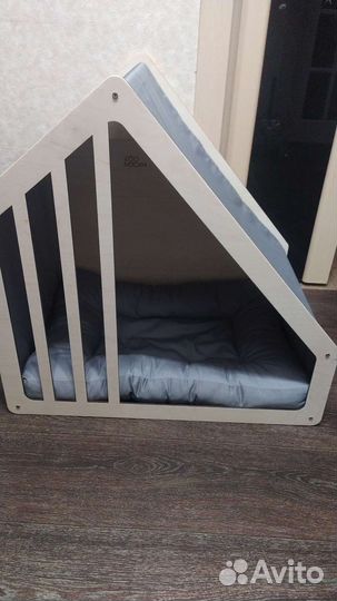 Лежанка домик для собаки