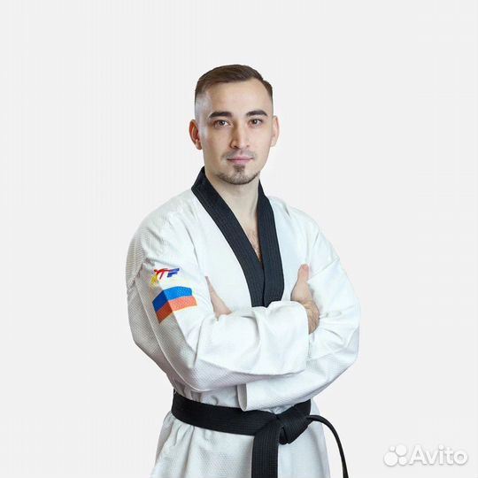 Тренер по тхэквондо