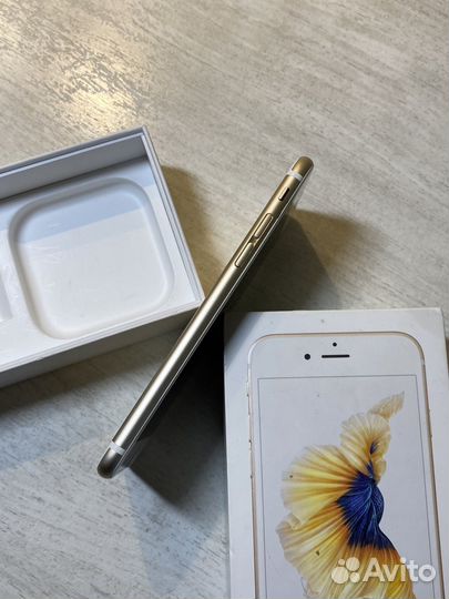 iPhone 6S, 32 ГБ