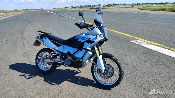 KTM 950 Adventure