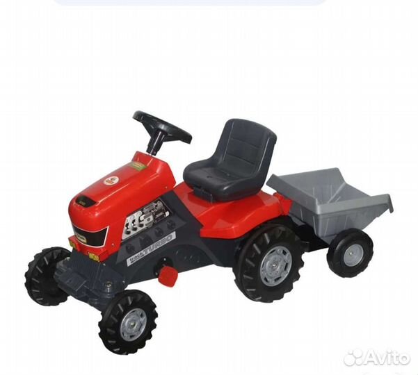Детский трактор с прицепом