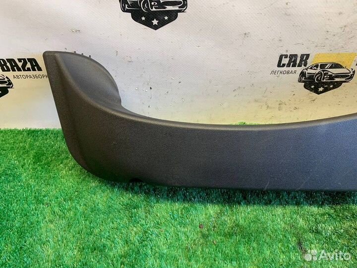 Бардачок дверной передний левый L Chevrolet Niva