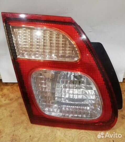 Фонари задние Nissan Almera N16