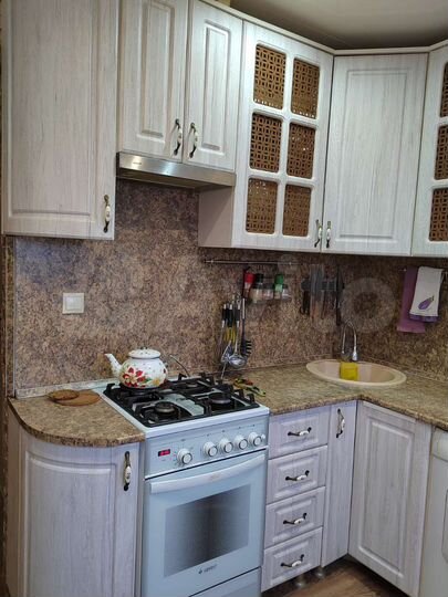 2-к. квартира, 42 м², 3/5 эт.