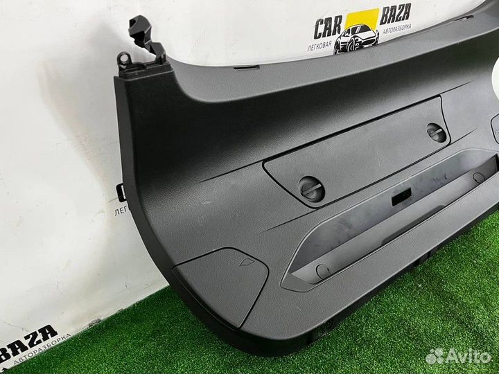 Обшивка крышки багажника нижняя BMW 3, BMW 4