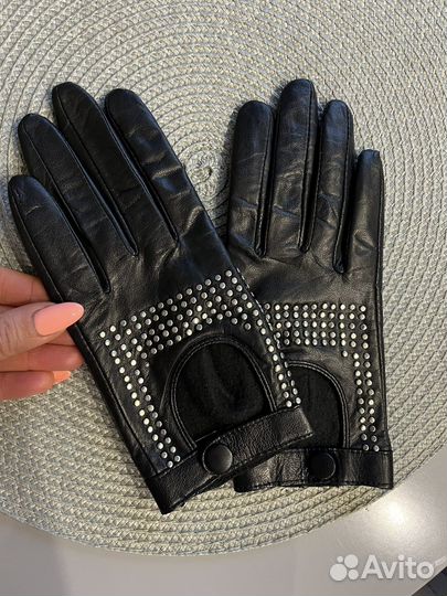 Перчатки женские кожаные новые mango