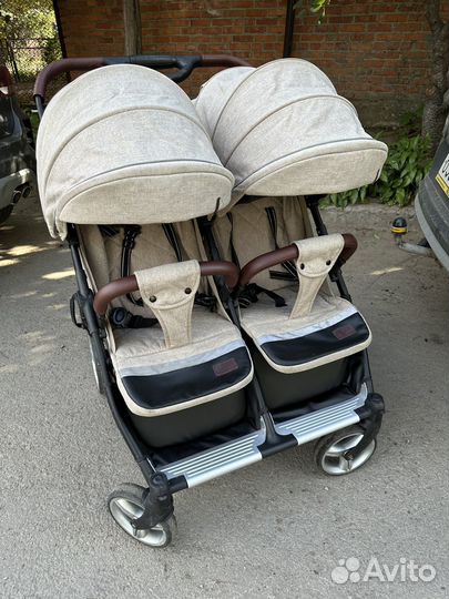 Прогулочная коляска для двойни или погодок