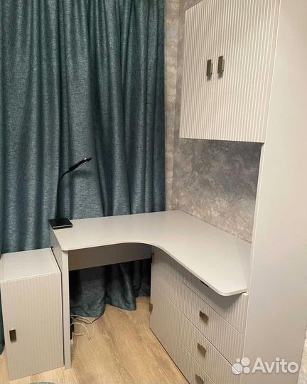 Мебель в детскую комнату