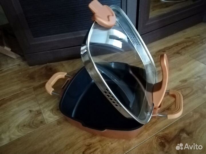 Сковорода квадратн.24х24см для всяких плит и духвк