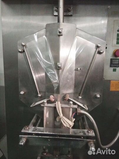 Автомат упаковочный для жидкости SJ-1000