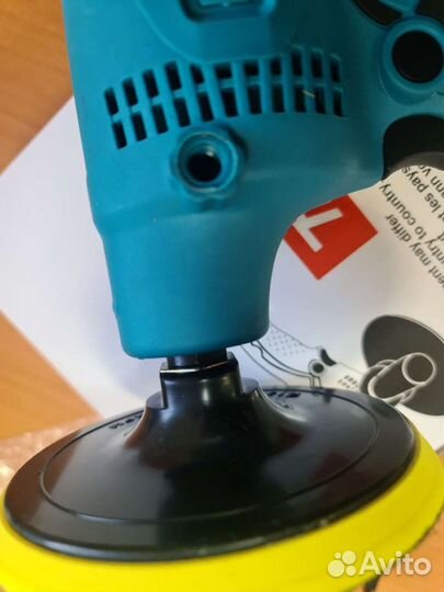 Полировальная машинка makita GV6010