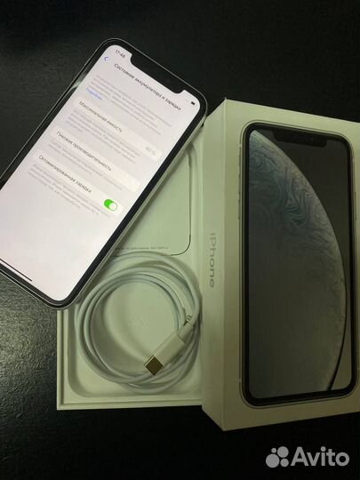 iPhone xr 64gb