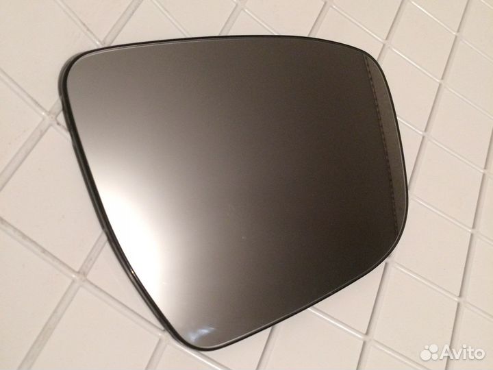 Зеркальный элемент Nissan Murano Z52