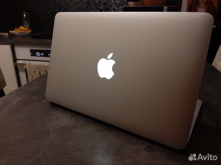 Apple MacBook Air 11