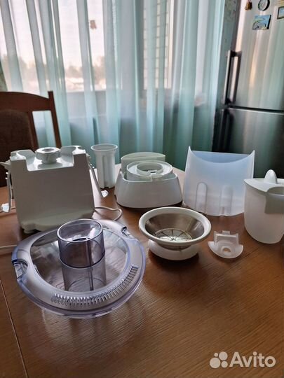 Соковыжималка центробежная Philips HR 1823/70