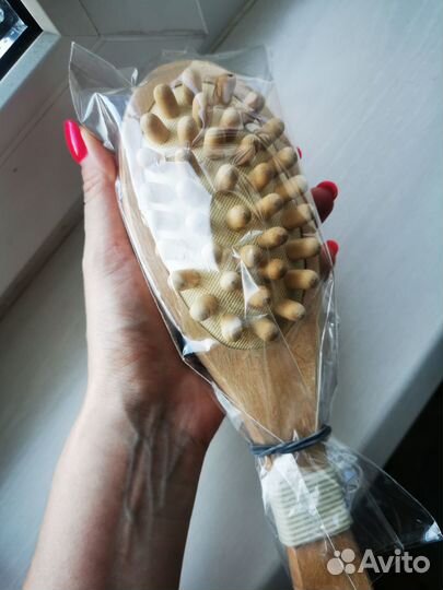 Двусторонняя щетка для сухого массажа новая