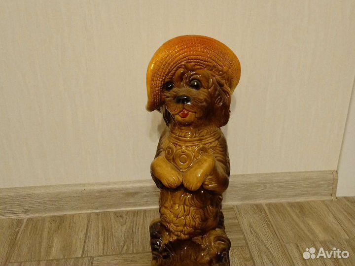 Копилка большая, в виде симпатичной собаки