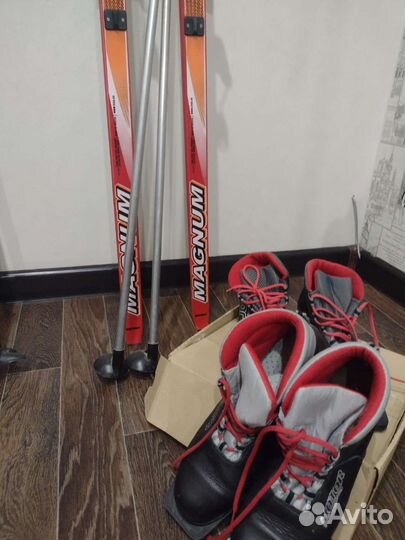 Беговые лыжи