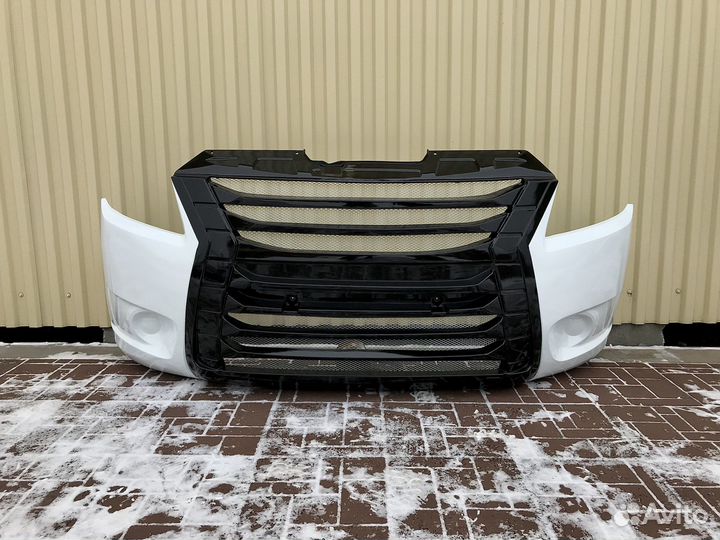 Бампер на Газель Next Белый с черной серединой