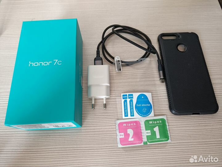 Смартфон honor 7c