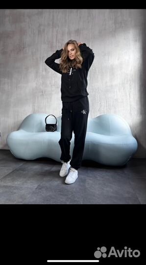 Спортивный костюм calvin klein