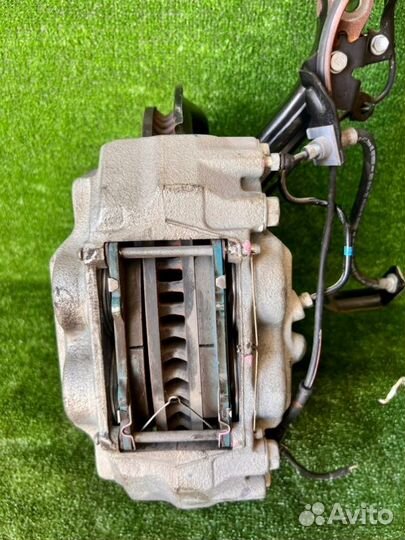 Тормозной диск передний Toyota Land Cruiser Prado