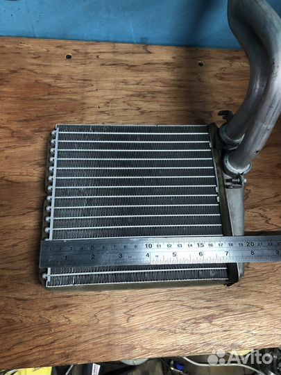 Радиатор печки Nissan