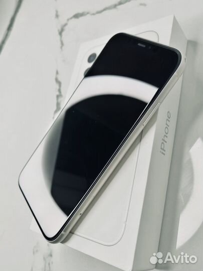 iPhone 11, 256 ГБ