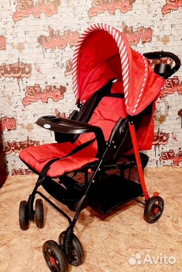 Прогулочная коляска