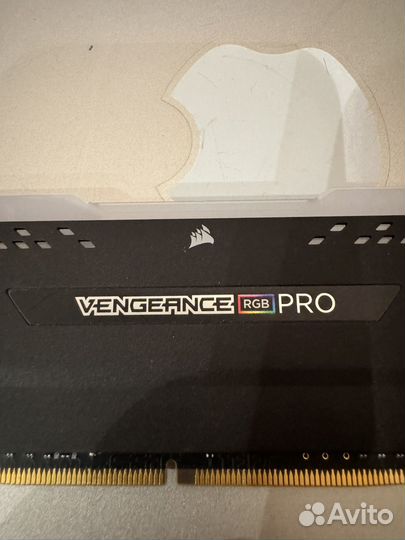 Оперативная память DDR4 8Gb