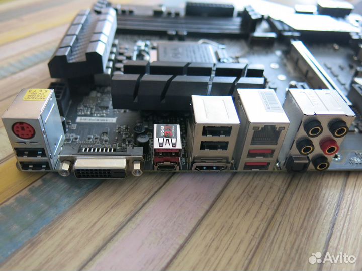 MSI Z170A Gaming Pro Carbon